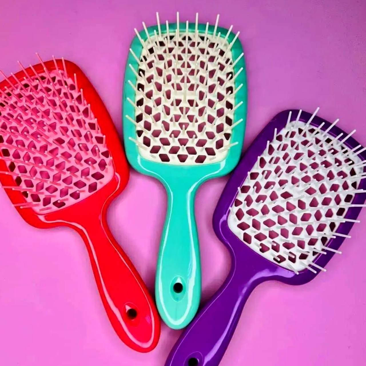 Расческа для волос Hollow Comb Superbrush Plus (щетка для волос, браш, расческа, массажная расческа)
Расческа для волос Hollow Comb Superbrush Plus (щетка для волос, браш, расческа, массажная расческа)