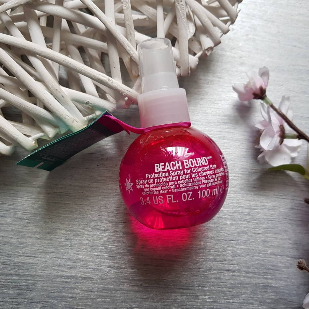 Спрей для защиты цвета окрашенных волос Tigi Bed Head Beach Bound Protection Spray 100 ml
Спрей для защиты цвета окрашенных волос Tigi Bed Head Beach Bound Protection Spray 100 ml