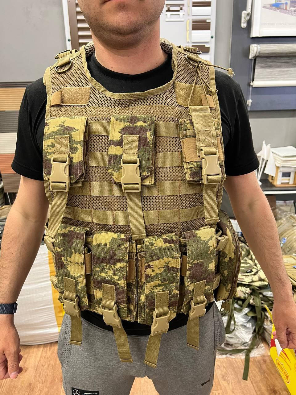 Военный тактический жилет,Система разгрузки, Тактическая разгрузка,Разгрузочный жилет, Разгрузочные жилеты na
Военный тактический жилет,Система разгрузки, Тактическая разгрузка,Разгрузочный жилет, Разгрузочные жилеты na