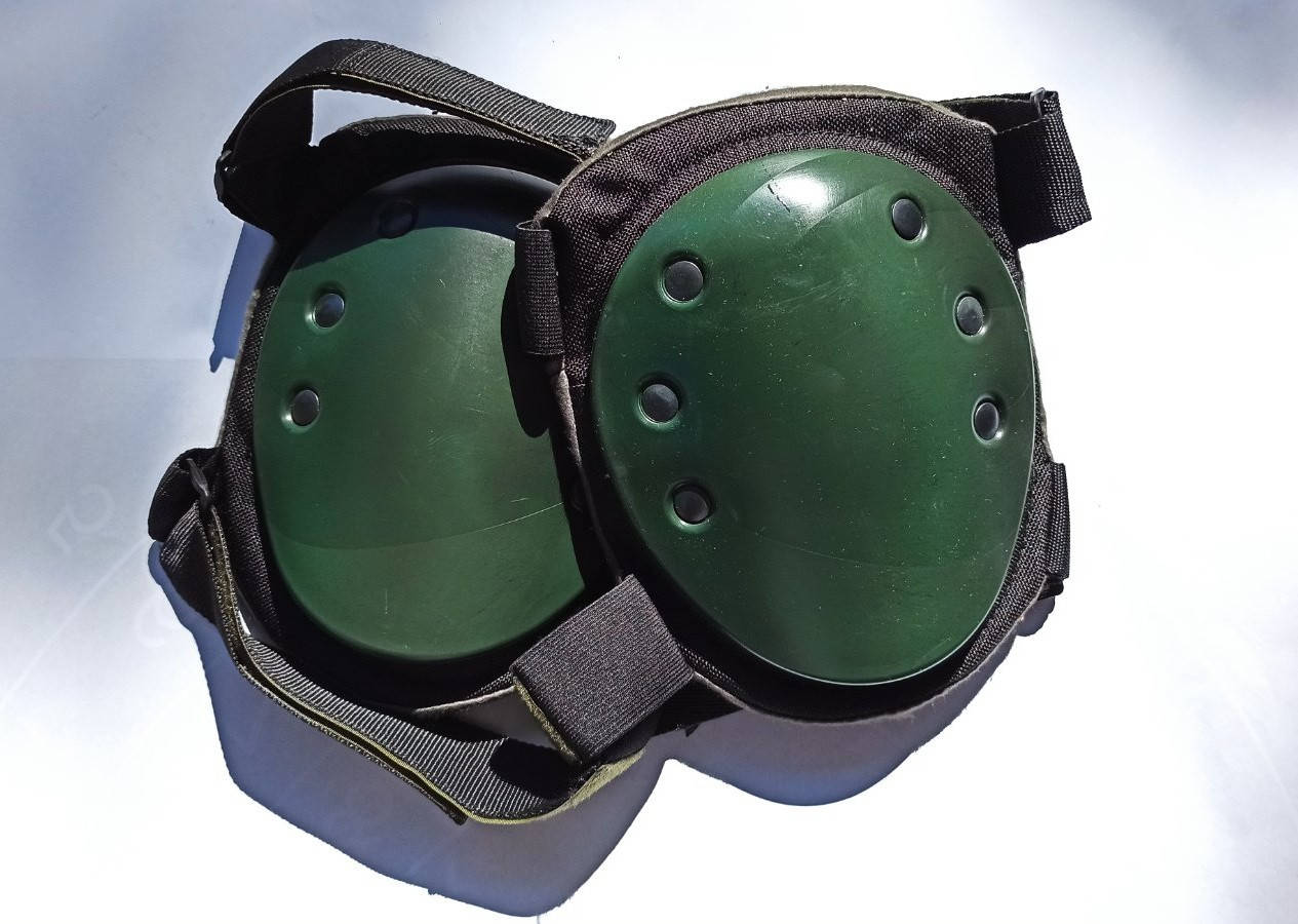 Наколенники тактические
Наколенники тактические