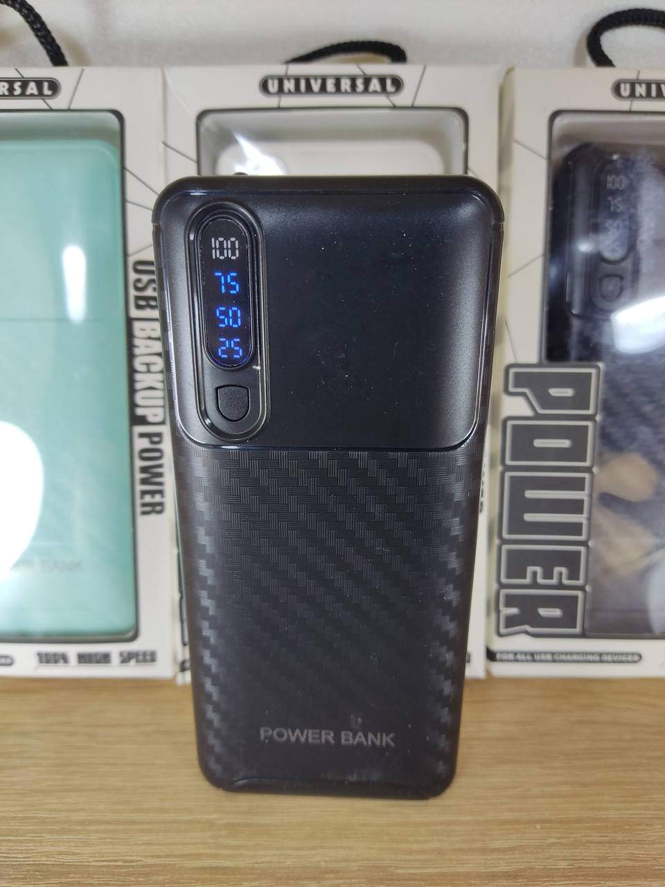 Power Bank Universal 30000 mAh 3 USB + LED фонарь мобильная зарядка повер банк PowerBank (реал. емкость 10000)
Power Bank Universal 30000 mAh 3 USB + LED фонарь мобильная зарядка повер банк PowerBank (реал. емкость 10000)