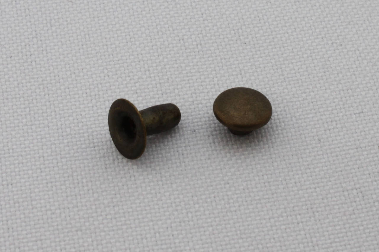 Хольнитен односторонний, диаметр - 6 мм, ножка - 6 мм, цвет - антик, в упаковке - 100 шт, артикул СК 5452
Хольнитен односторонний, диаметр - 6 мм, ножка - 6 мм, цвет - антик, в упаковке - 100 шт, артикул СК 5452