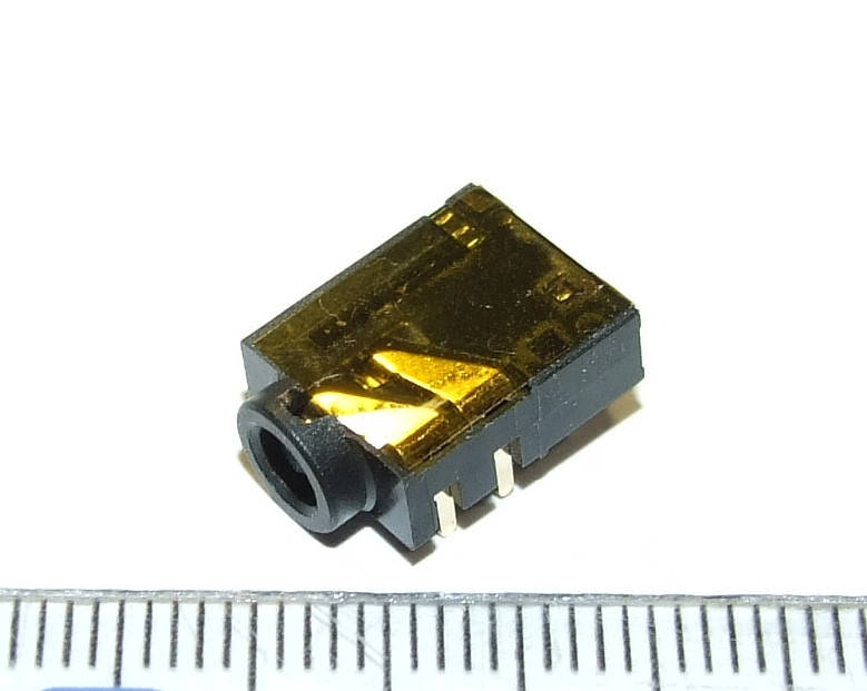 A046 Аудио разъем гнездо под 4конт. 3,5 мм 7pin Lenovo G480 G485 G580 E431 E435 E530 E535 ASUS a56c r505c s550
A046 Аудио разъем гнездо под 4конт. 3,5 мм 7pin Lenovo G480 G485 G580 E431 E435 E530 E535 ASUS a56c r505c s550