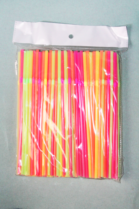 Трубочки для напитков с гофрой 200 шт
Трубочки для напитков с гофрой 200 шт