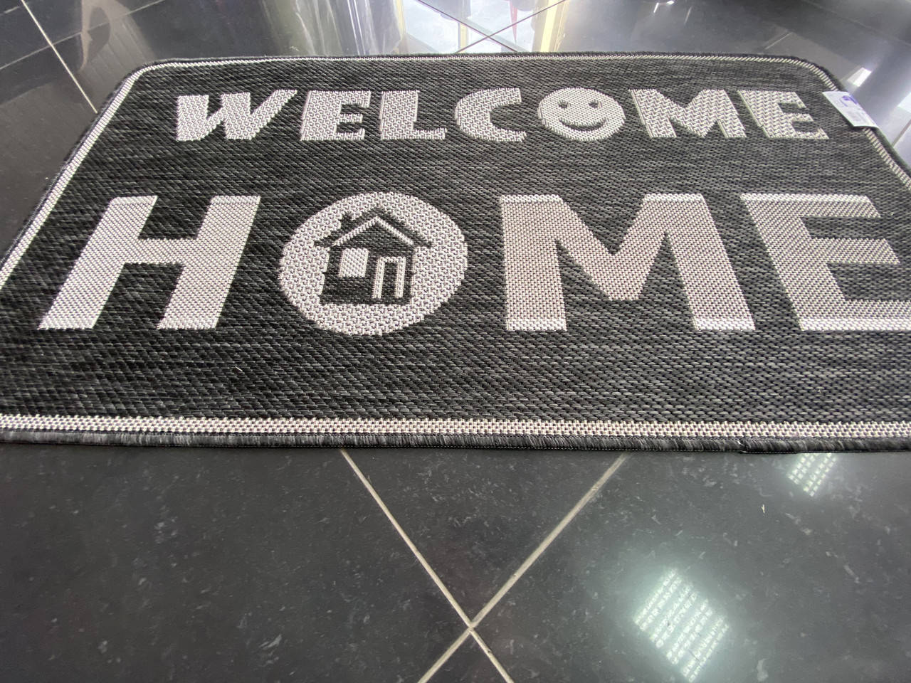 Коврик 0,5*08; темно-серый Welcome на резиновой основе для кухни, прихожей, балкона
Коврик 0,5*08; темно-серый Welcome на резиновой основе для кухни, прихожей, балкона