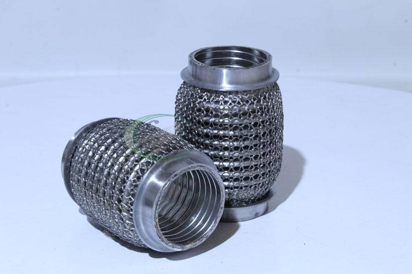 Гофра глушителя 45х100 (3-х слойная) Volkswagen (короткая) (interlock) (КОЛЬЧУГА) M45100 AGK
Гофра глушителя 45х100 (3-х слойная) Volkswagen (короткая) (interlock) (КОЛЬЧУГА) M45100 AGK
