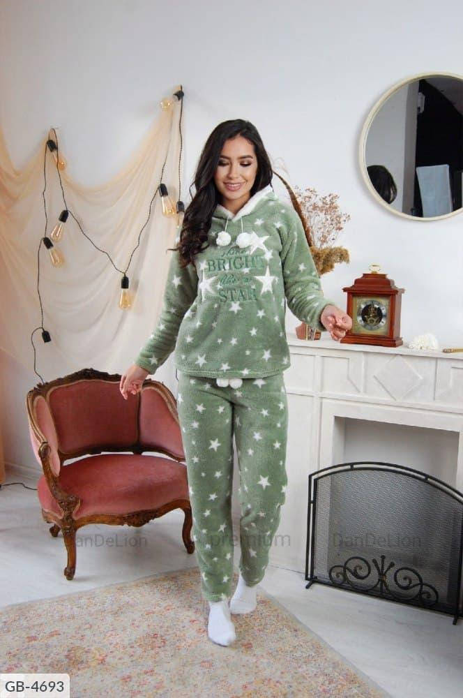 Уютная женская плюшевая тёплая пижама с звёздами
Уютная женская плюшевая тёплая пижама с звёздами