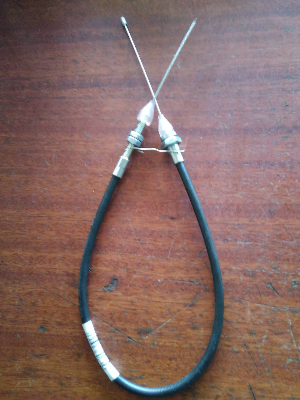 Трос акселератора (газа) Газель, Соболь (дв.402) (черн.) (пр-во Димитровград) 
Трос акселератора (газа) Газель, Соболь (дв.402) (черн.) (пр-во Димитровград)