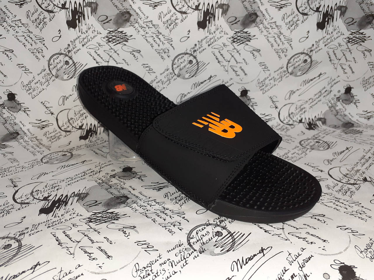 NEW BALANCE мужские шлёпанцы массажеры, Черный
NEW BALANCE мужские шлёпанцы массажеры, Черный