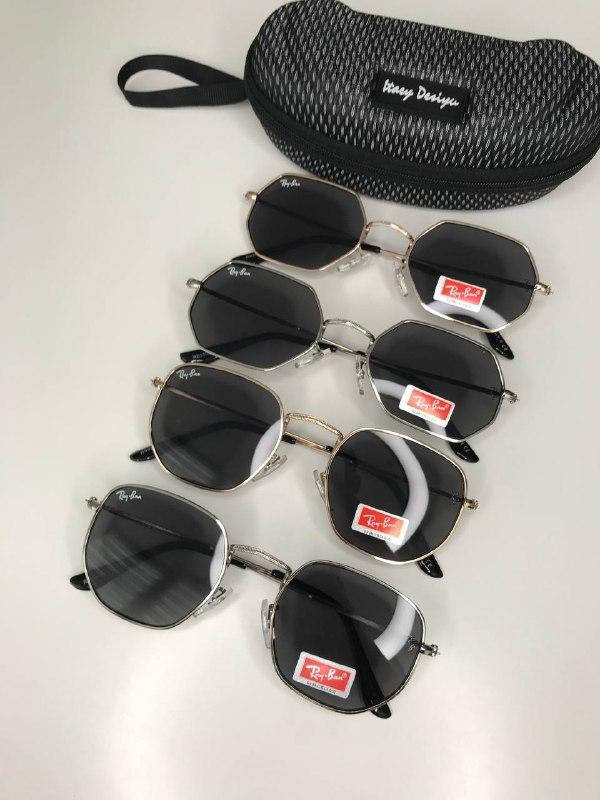 ТРЕНД 2022 Брендові сонцезахисні окуляри Ray Ban OCTAGONAL/HECTAGONAL Шестикутні Золота оправа Чорна лінза, Разные цвета
ТРЕНД 2022 Брендові сонцезахисні окуляри Ray Ban OCTAGONAL/HECTAGONAL Шестикутні Золота оправа Чорна лінза, Разные цвета