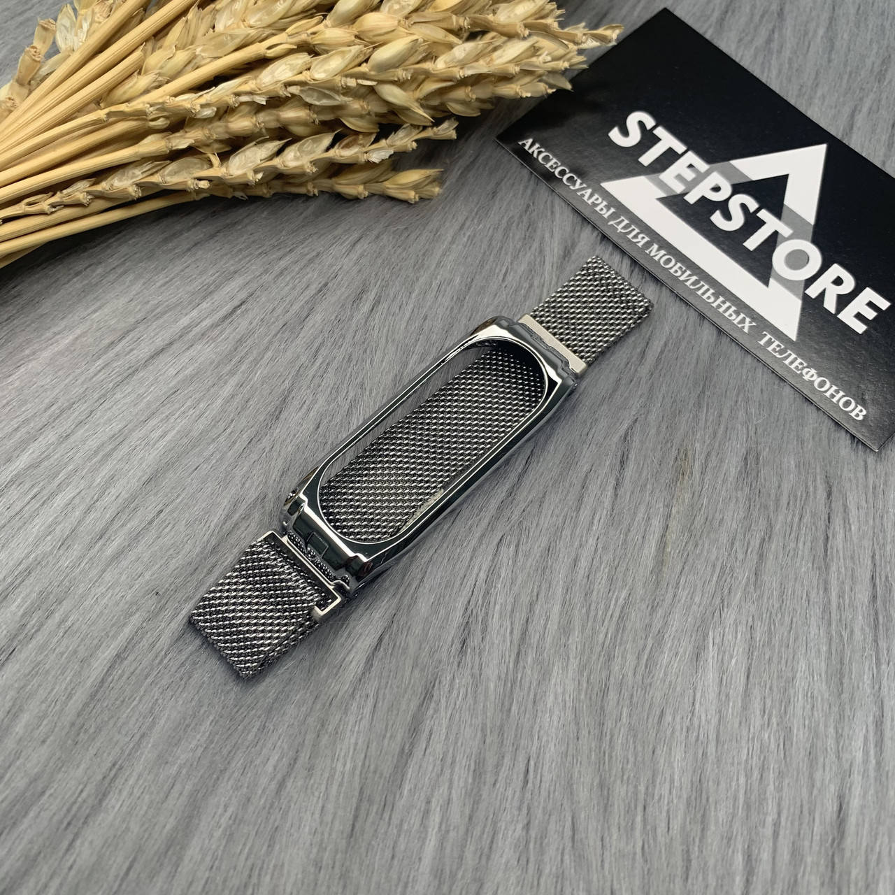 Ремешок браслет милансая петля для Xiaomi mi band 6 M6 металической универсальный milanese loop Серебристый
Ремешок браслет милансая петля для Xiaomi mi band 6 M6 металической универсальный milanese loop Серебристый
