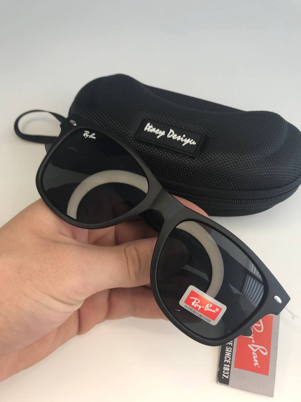 Классические солнцезащитные очки Ray Ban Wayfarer Брендовые Вайфаєр Класичні чоловічі окуляри Чорна лінза, Черный
Классические солнцезащитные очки Ray Ban Wayfarer Брендовые Вайфаєр Класичні чоловічі окуляри Чорна лінза, Черный
