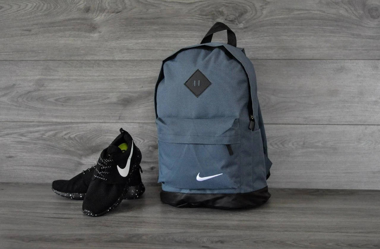 Рюкзак городской спортивный Nike (Найк) серый портфель мужской | женский сумка для ноутбука ТОП качества
Рюкзак городской спортивный Nike (Найк) серый портфель мужской | женский сумка для ноутбука ТОП качества