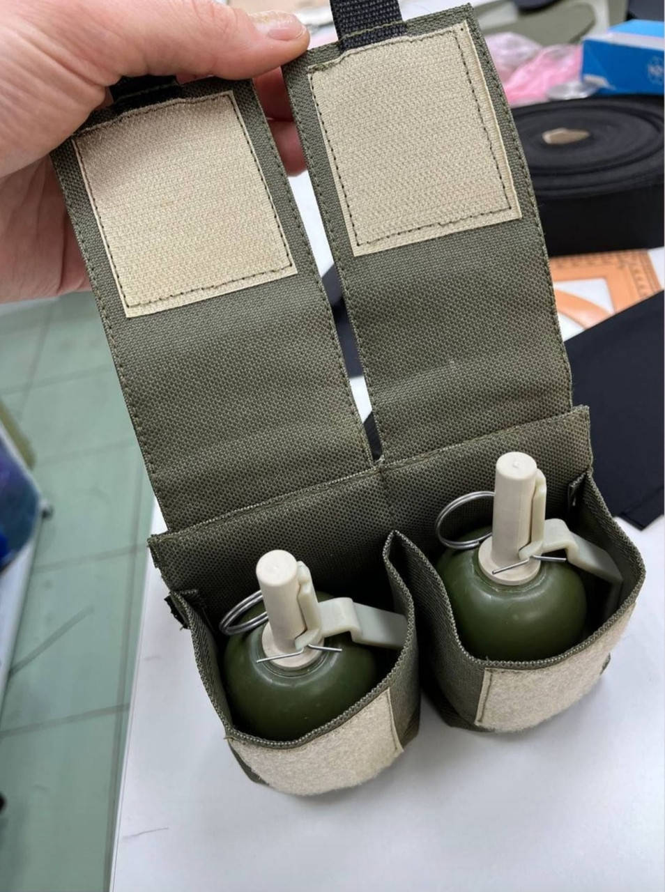 Подсумок для гранат цвет олива 
Подсумок для гранат цвет олива