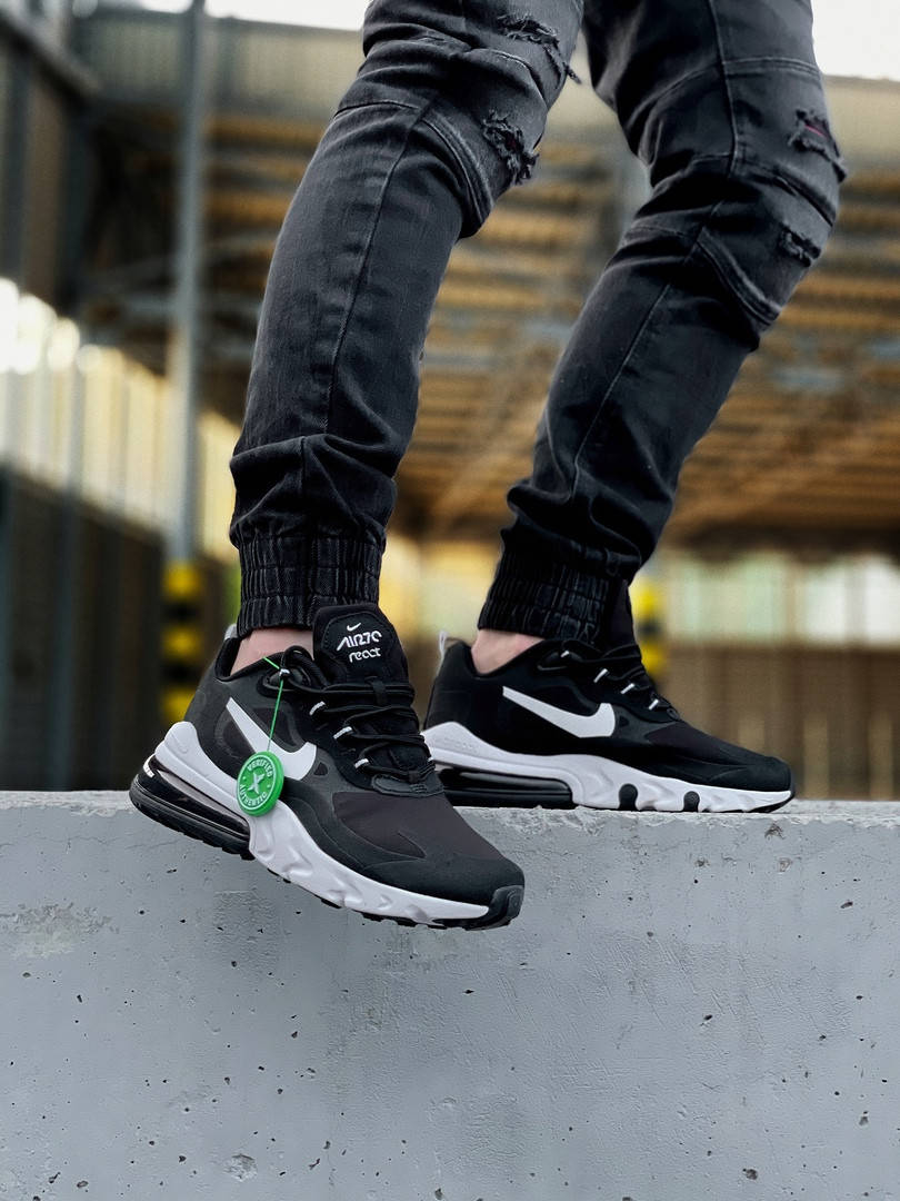 Nike Air Max 270 мужские летние черные кроссовки на шнурках. Летние мужские текстильные кроссы, Черный
Nike Air Max 270 мужские летние черные кроссовки на шнурках. Летние мужские текстильные кроссы, Черный