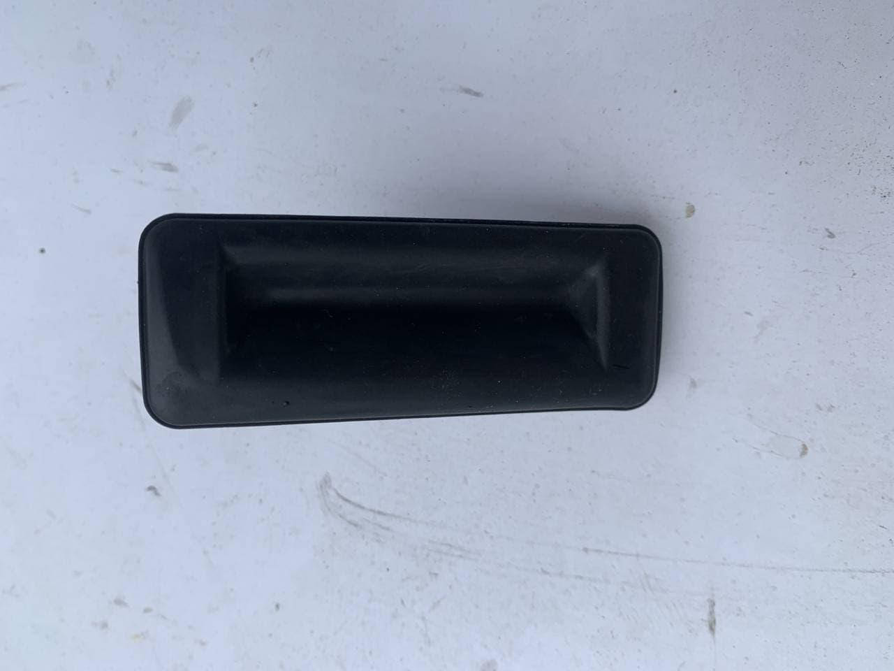 Микро переключатель ручки крышки багажника 5E0827566 VAG 5E0 827 566 Skoda SuperB II 08-15 запчасти б\у шрот
Микро переключатель ручки крышки багажника 5E0827566 VAG 5E0 827 566 Skoda SuperB II 08-15 запчасти б\у шрот