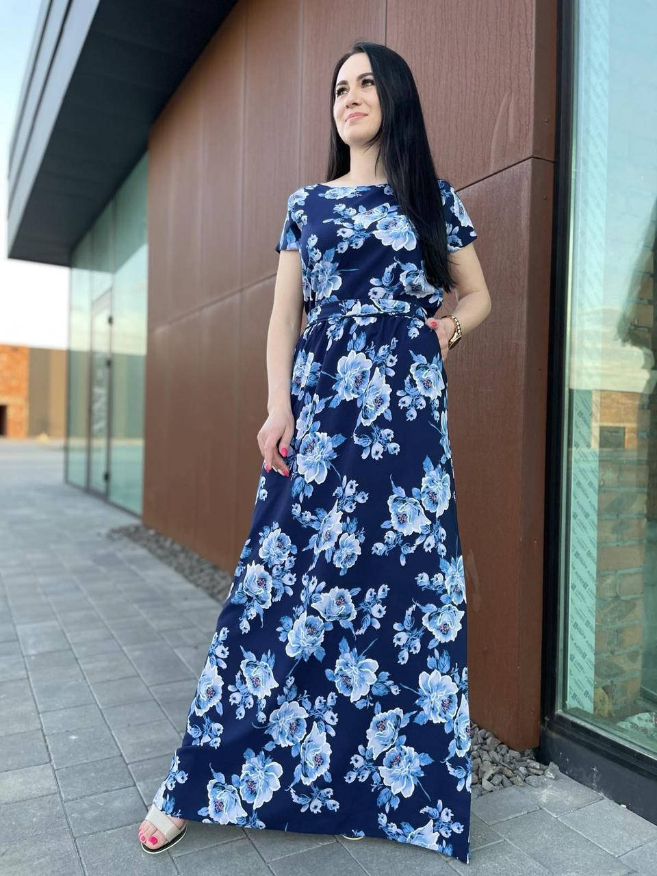 Платье длинное из софтовой ткани в принт
Платье длинное из софтовой ткани в принт