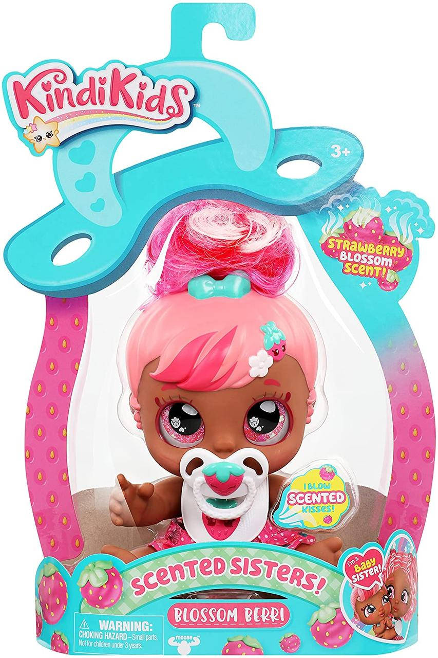 Кукла Кинди Кидс Мини Блоссом Берри ароматизированная сестрёнка Kindi Kids Mini Blossom Berri 50125
Кукла Кинди Кидс Мини Блоссом Берри ароматизированная сестрёнка Kindi Kids Mini Blossom Berri 50125
