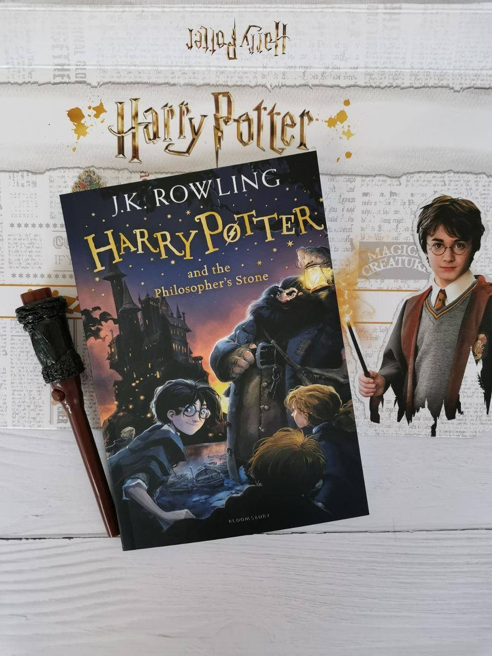 Harry Potter and the Philosopher's Stone. J.K. Rowling / Гарри Поттер и Философский камень. Дж.К. Роулинг
Harry Potter and the Philosopher's Stone. J.K. Rowling / Гарри Поттер и Философский камень. Дж.К. Роулинг