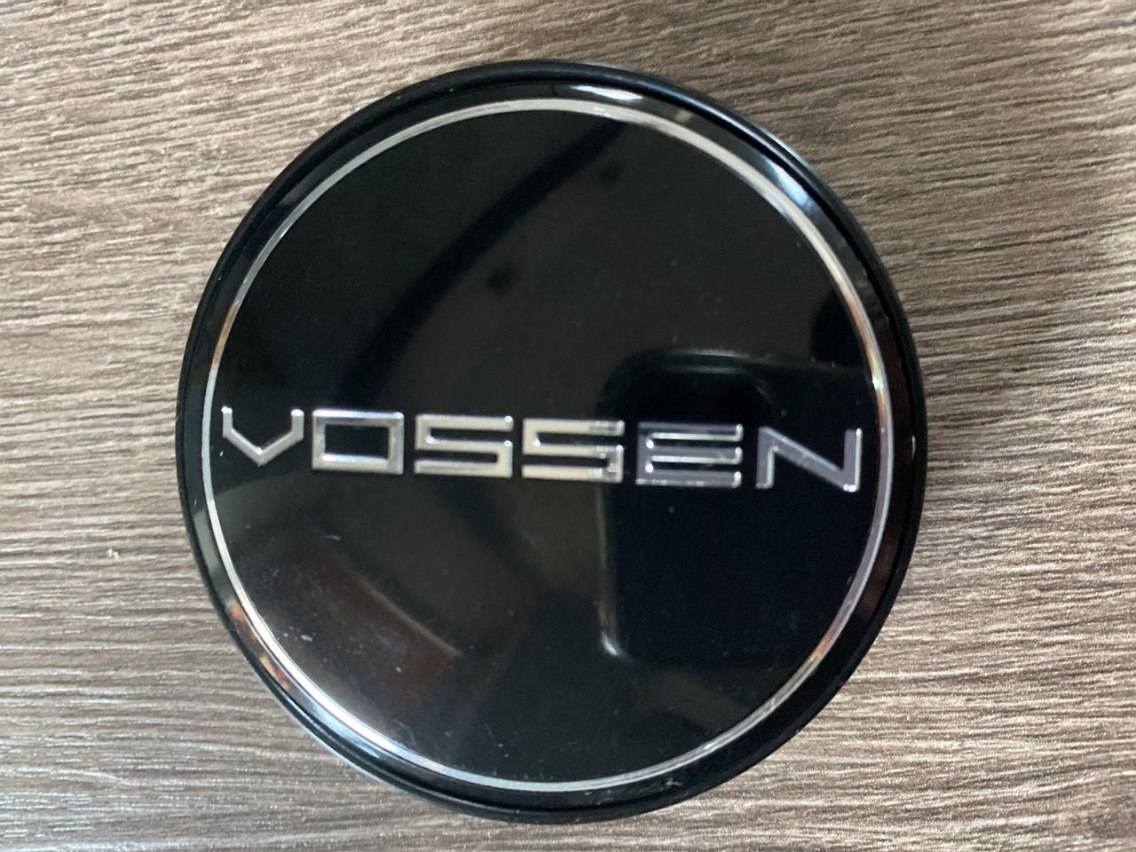 Колпачки с логотипом Vossen (60/56) черные
Колпачки с логотипом Vossen (60/56) черные