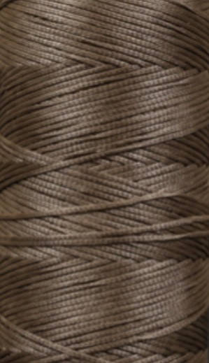 Нитка вощёная, т. 0.8 мм цв.коричневый (S025), плоский шнур 100 метров
Нитка вощёная, т. 0.8 мм цв.коричневый (S025), плоский шнур 100 метров