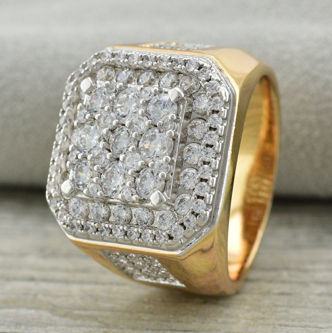 Печатка Xuping с родированием 11652 ширина 18 мм фианит позолота 18К размер 22
Печатка Xuping с родированием 11652 ширина 18 мм фианит позолота 18К размер 22