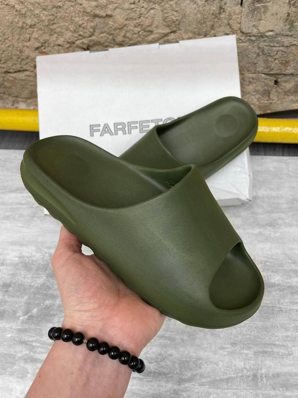 Мужские шлепки Adidas Yeezy Slide хаки, шлепанцы адидас изи слайд тапки пена, модные тапки мужские 43
Мужские шлепки Adidas Yeezy Slide хаки, шлепанцы адидас изи слайд тапки пена, модные тапки мужские 43