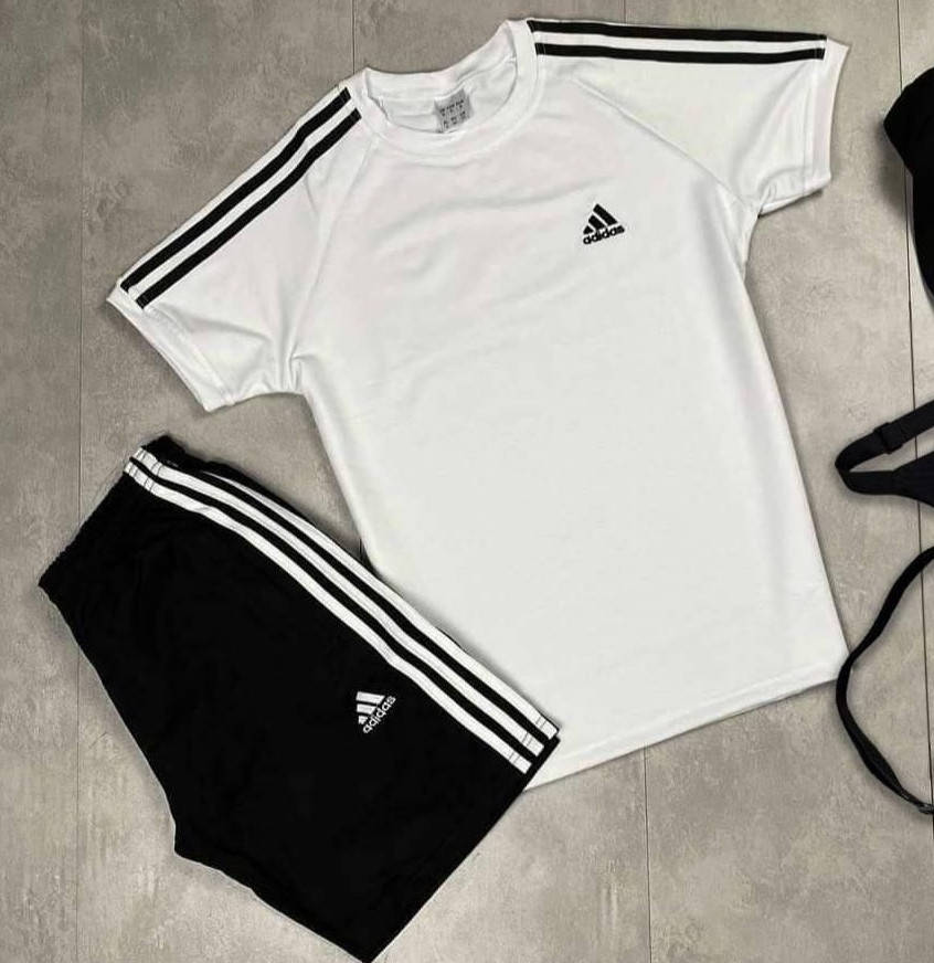 Мужской Класический Летний Комплект Adidas с 3 Полосками В Черно-Белом Цвете | Футболка и Шорты Адидас Лампасы, Белый
Мужской Класический Летний Комплект Adidas с 3 Полосками В Черно-Белом Цвете | Футболка и Шорты Адидас Лампасы, Белый