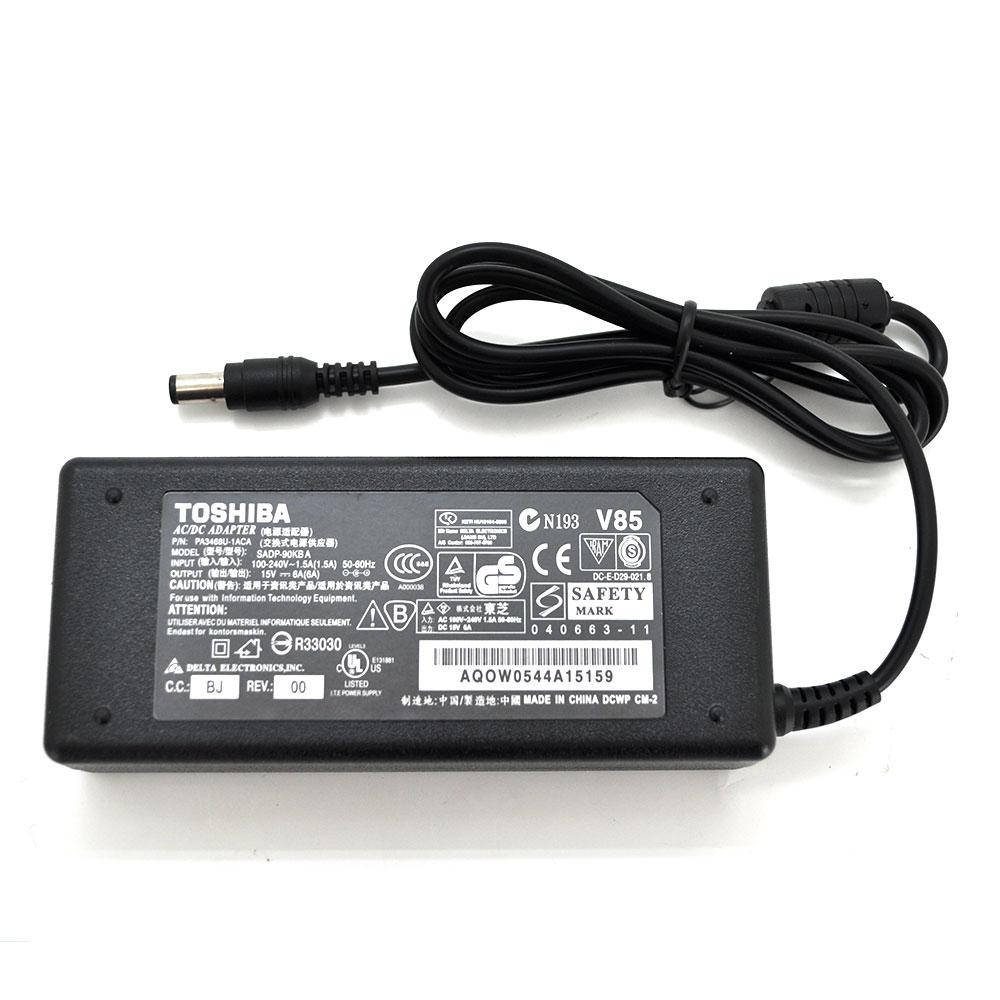 Блок питания MERLION для ноутбука TOSHIBA 15V 6A (90 Вт) штекер 6,36*3,0мм, длина 0,9м + кабель питания
Блок питания MERLION для ноутбука TOSHIBA 15V 6A (90 Вт) штекер 6,36*3,0мм, длина 0,9м + кабель питания