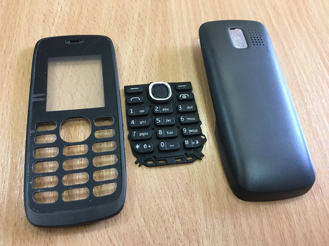 Корпус для Nokia 112 с клав/без клав 
Корпус для Nokia 112 с клав/без клав