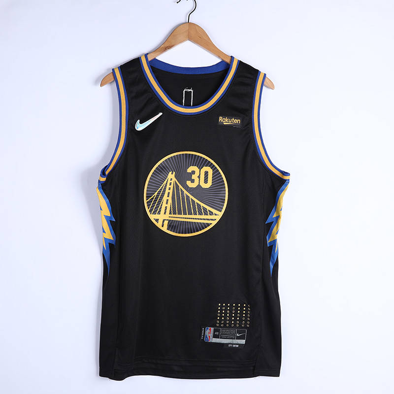 Черная майка джерси Карри Голден Стейт сезон 2022 Nike Curry Golden State Warriors 2021/22 Swingman
Черная майка джерси Карри Голден Стейт сезон 2022 Nike Curry Golden State Warriors 2021/22 Swingman