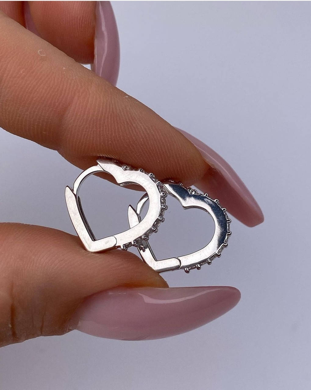 Серьги серебряные 925 пробы с фианитами Сердечки
Серьги серебряные 925 пробы с фианитами Сердечки