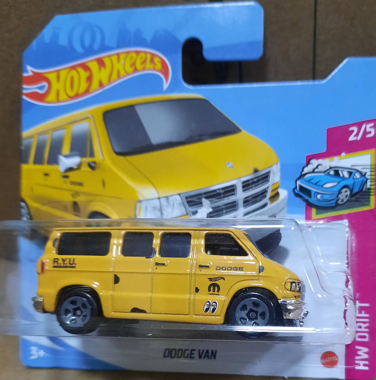 Hot Wheels HW Drift 2021 Dodge Van 2/5 50/250 GTB84 Додж Мінівен Машинки базові колекційні Хот Вілс, Разные цвета
Hot Wheels HW Drift 2021 Dodge Van 2/5 50/250 GTB84 Додж Мінівен Машинки базові колекційні Хот Вілс, Разные цвета