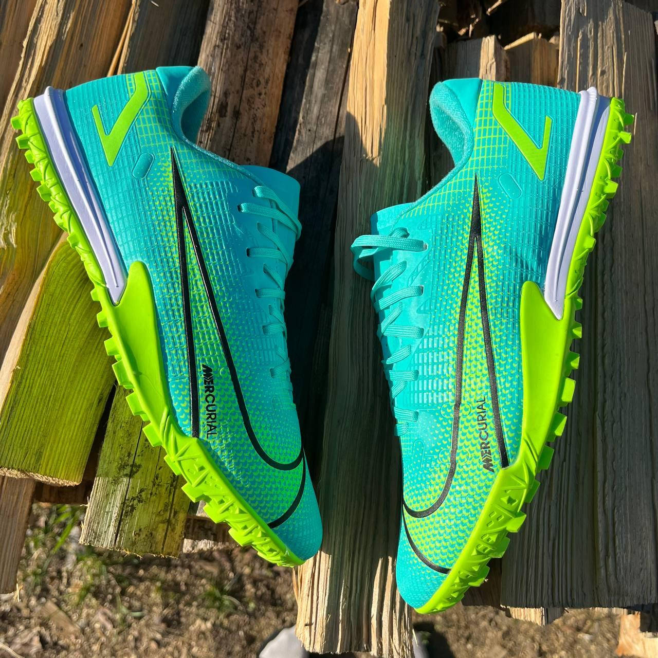 Футбольные Cороконожки Nike Zoom Vapor 14 Pro TF /Сороконожки для игры в футбол Найк вапор 14, Зелёный
Футбольные Cороконожки Nike Zoom Vapor 14 Pro TF /Сороконожки для игры в футбол Найк вапор 14, Зелёный