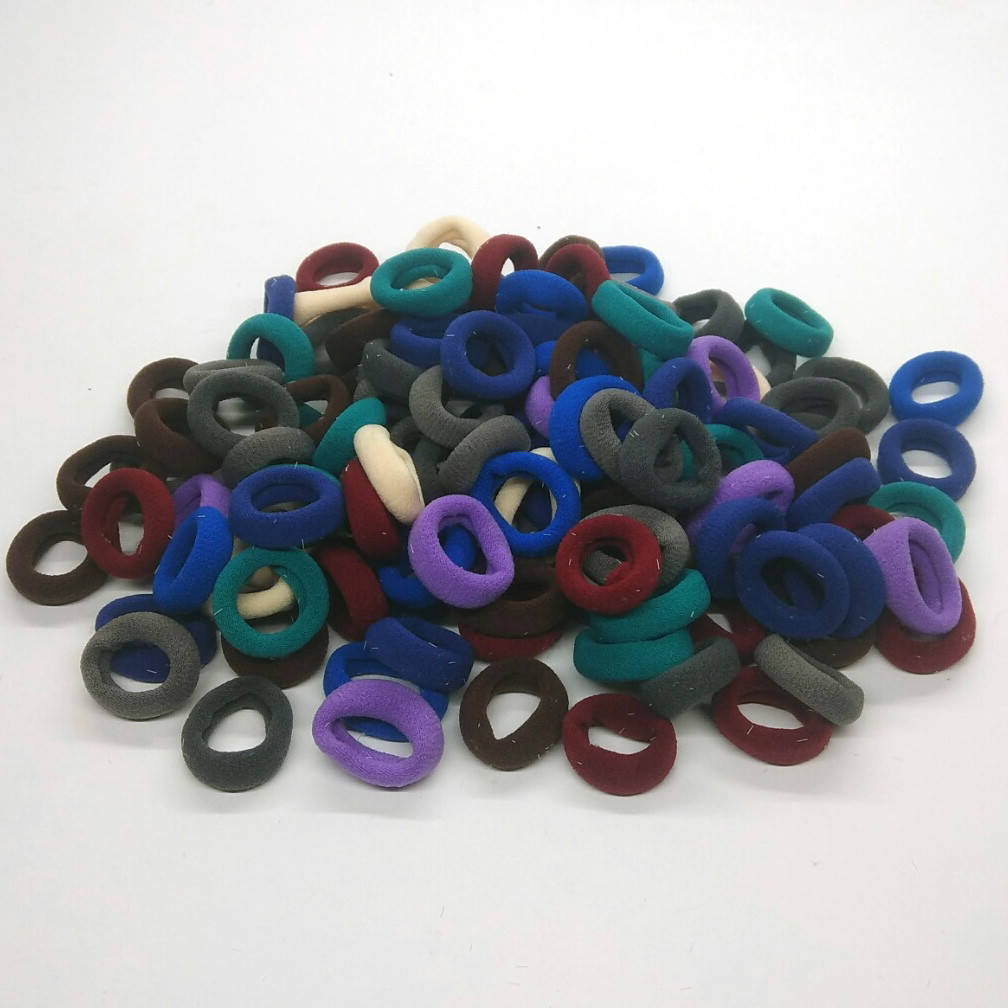 Резинка для волос "Калуш" микрофибра темная пастель 2,3см, Разные цвета
Резинка для волос "Калуш" микрофибра темная пастель 2,3см, Разные цвета