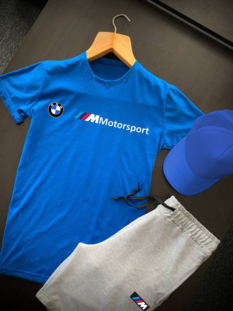 Футболка и шорты мужские летние + бейсболка BMW | Комплект мужской летний ЛЮКС качества Синий, L
Футболка и шорты мужские летние + бейсболка BMW | Комплект мужской летний ЛЮКС качества Синий, L