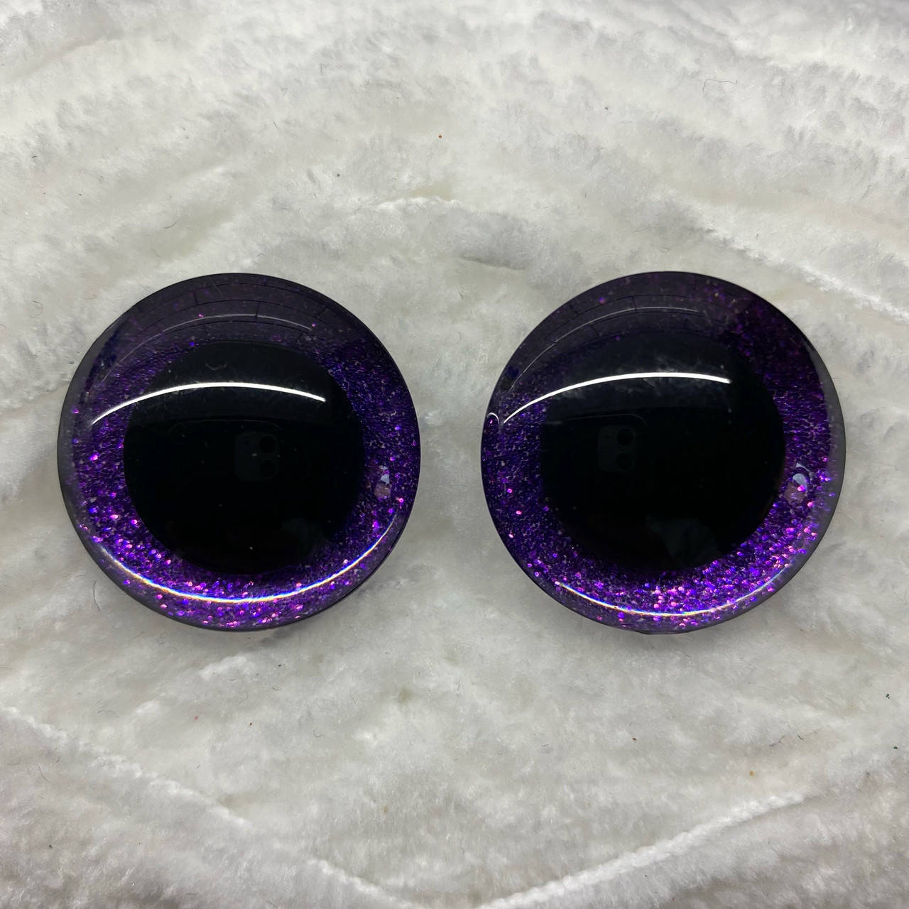 Блестящие глазки-трапеции на безопасных креплениях. 25мм, фиолетовые
Блестящие глазки-трапеции на безопасных креплениях. 25мм, фиолетовые