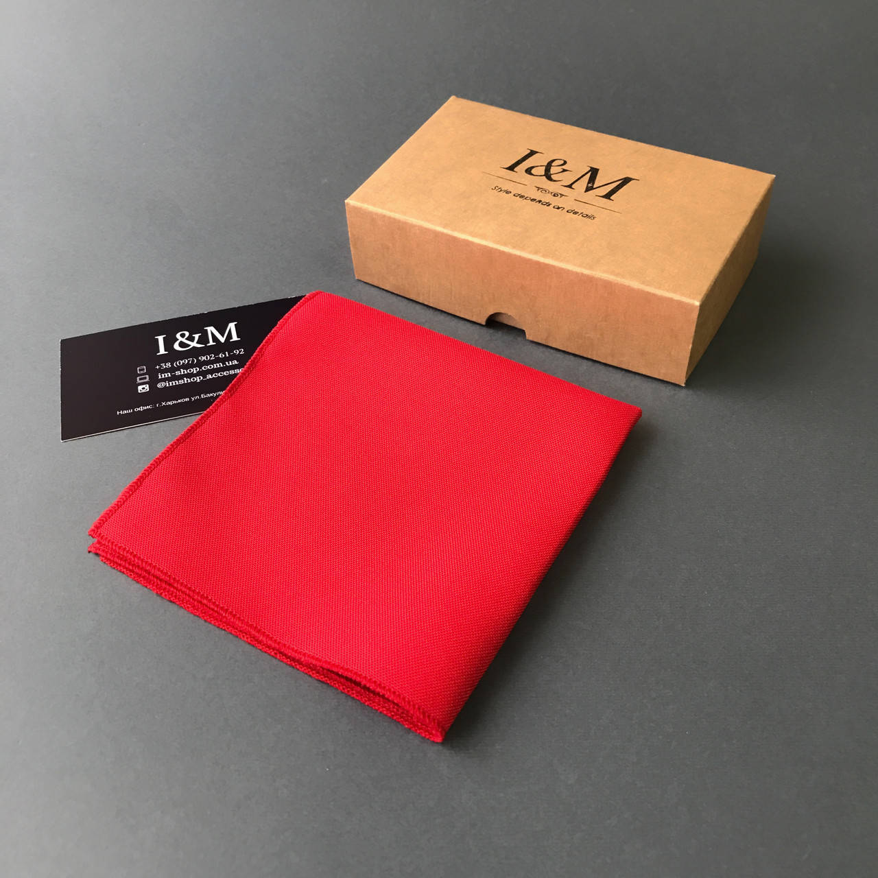 Платок нагрудный I&M Craft красный (011127P)
Платок нагрудный I&M Craft красный (011127P)