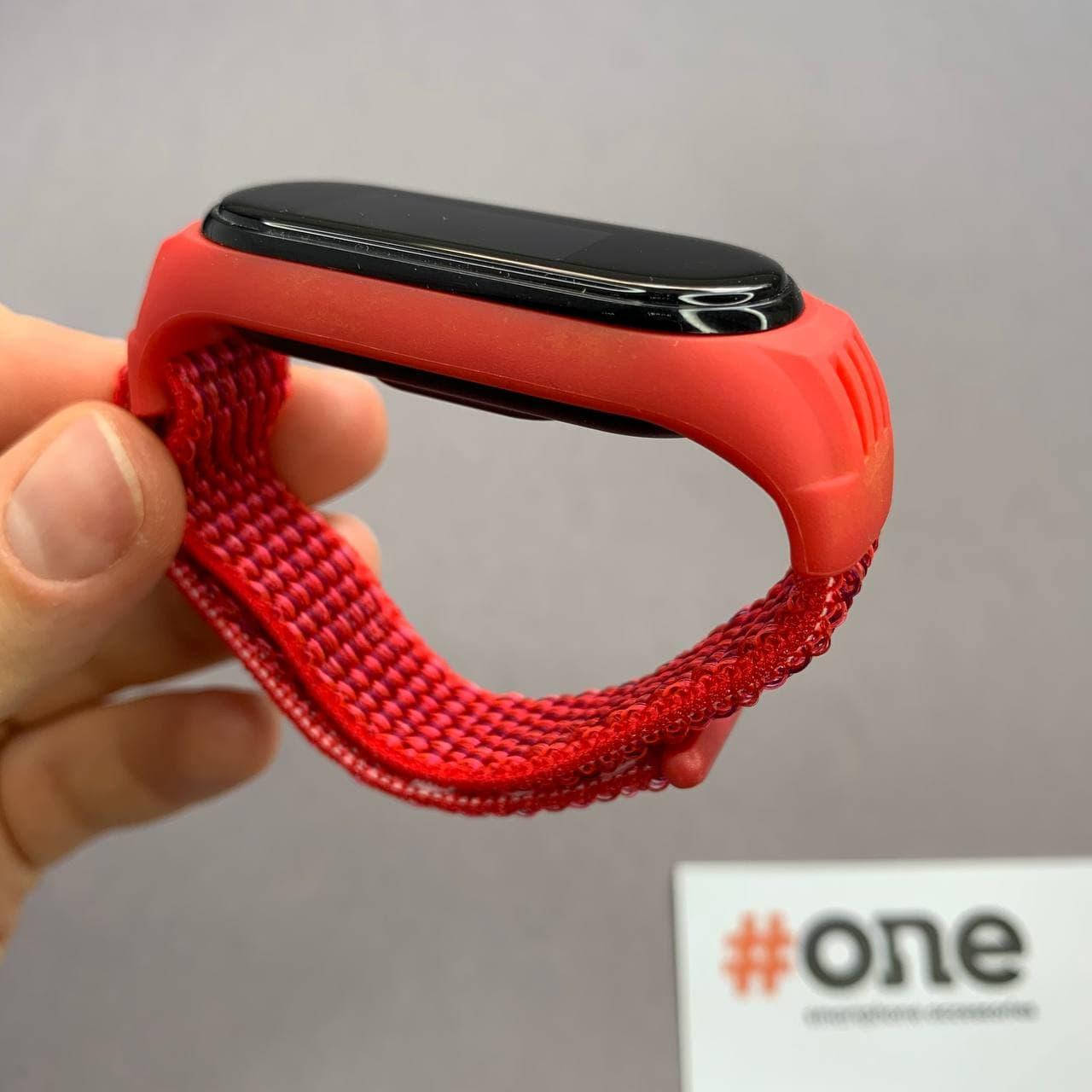 Тканевый браслет для Xiaomi Mi Band 5 нейлоновый ремешок на липучке на сяоми ми бенд 5 красный NLN
Тканевый браслет для Xiaomi Mi Band 5 нейлоновый ремешок на липучке на сяоми ми бенд 5 красный NLN