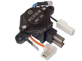 Регулятор напряжения КамАЗ 612.3702-08
Регулятор напряжения КамАЗ 612.3702-08