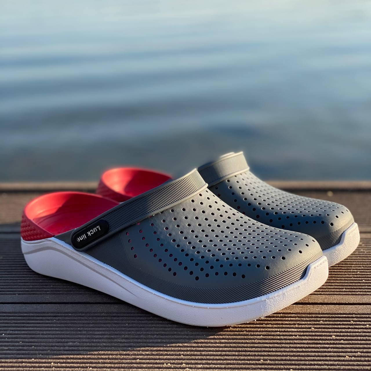 Кроксы мужские тапки Crocs серые, мужские кроксы мягкий силикон, шлепанцы тапки 43, Серый
Кроксы мужские тапки Crocs серые, мужские кроксы мягкий силикон, шлепанцы тапки 43, Серый