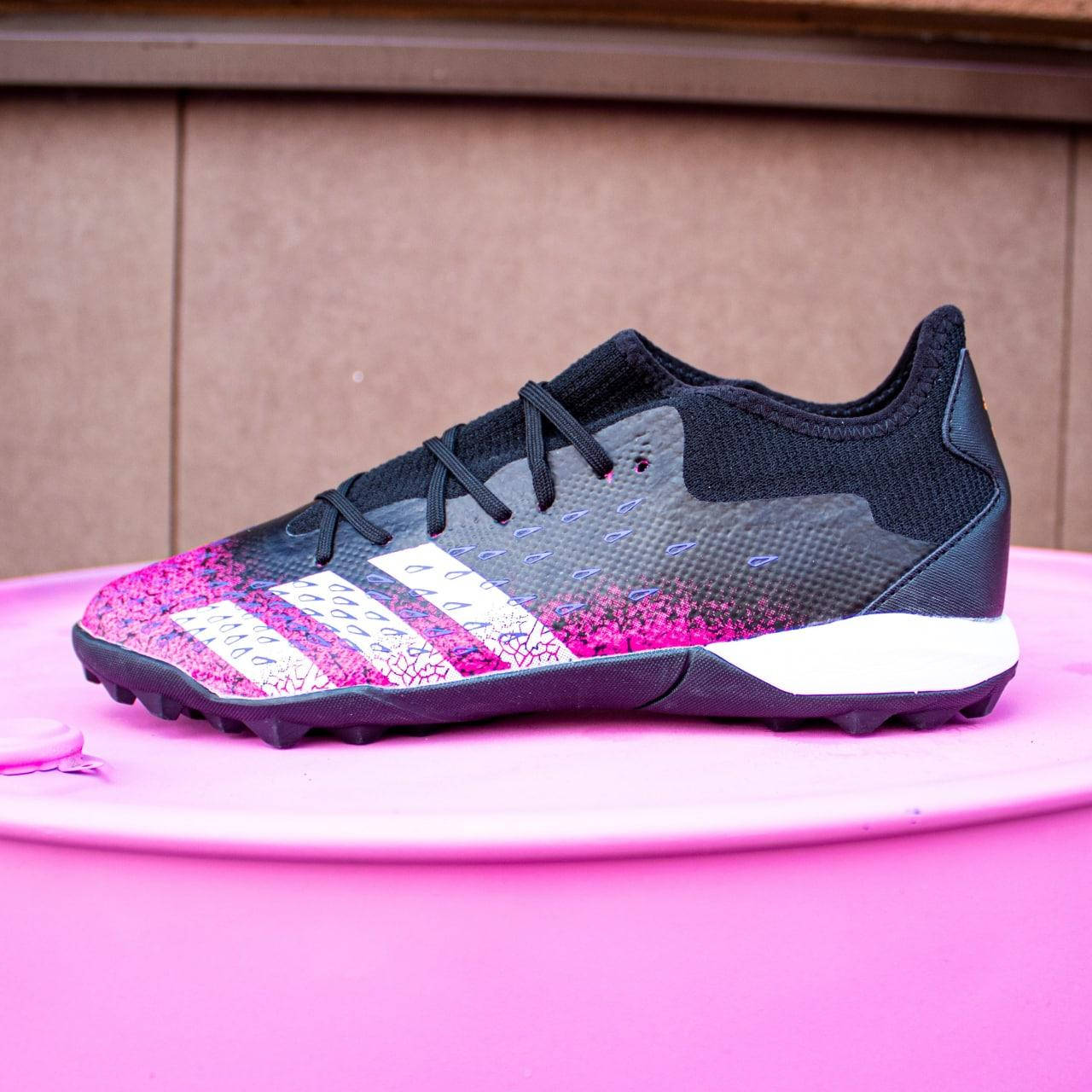 Сороконожки Adidas Predator Freak .3 L TF обувь футбольная адидас предатор фрик, Черный
Сороконожки Adidas Predator Freak .3 L TF обувь футбольная адидас предатор фрик, Черный