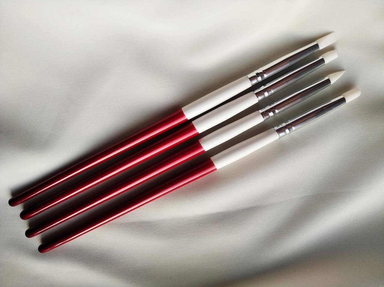 Набор, кисть силиконовая для лепки и растушевки, четыре штуки. Размер 4 мм. №1р, 2р, 3р, 5р.
Набор, кисть силиконовая для лепки и растушевки, четыре штуки. Размер 4 мм. №1р, 2р, 3р, 5р.