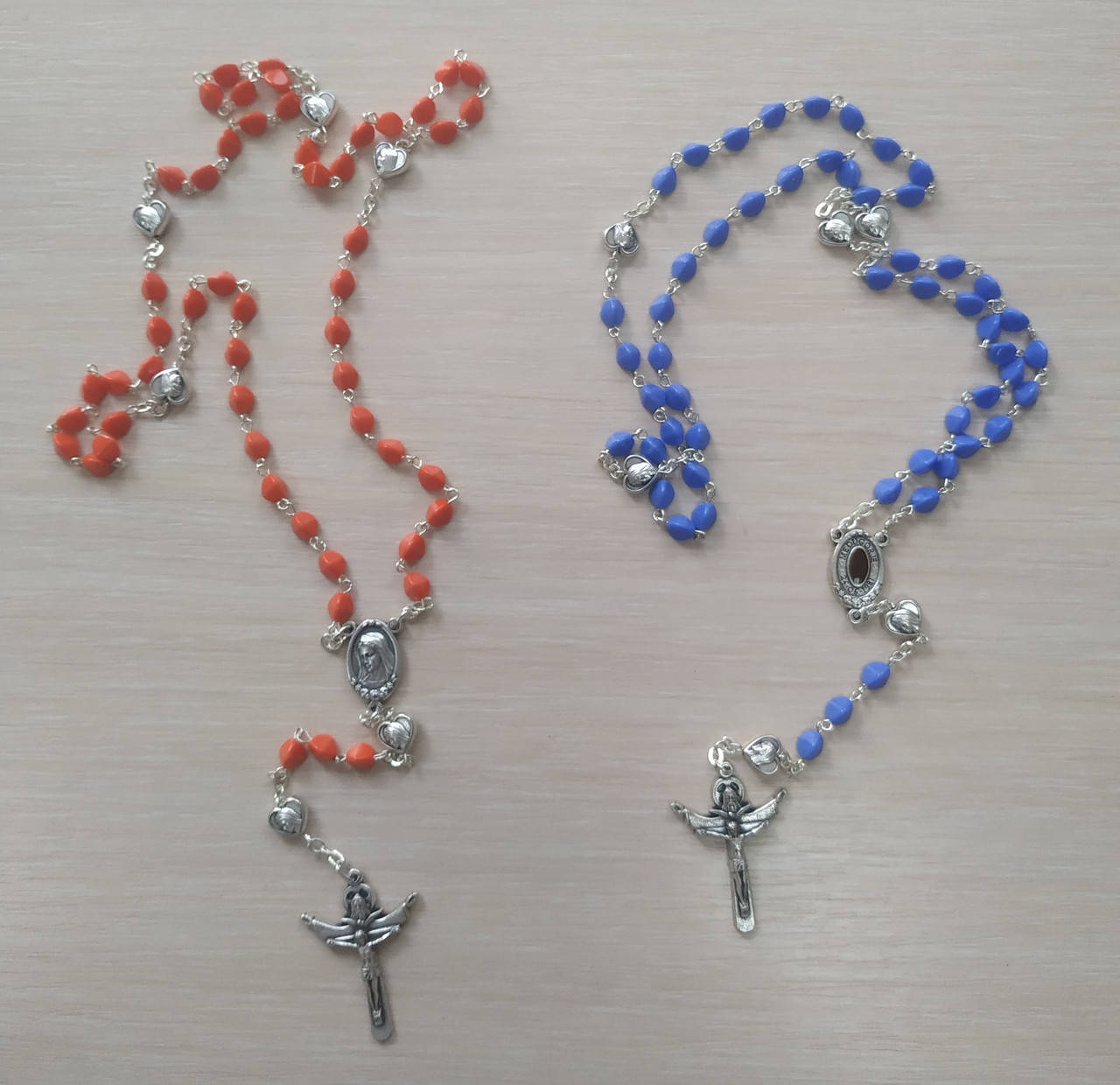 Вервиця з капсулою Меджугор'є
Вервиця з капсулою Меджугор'є