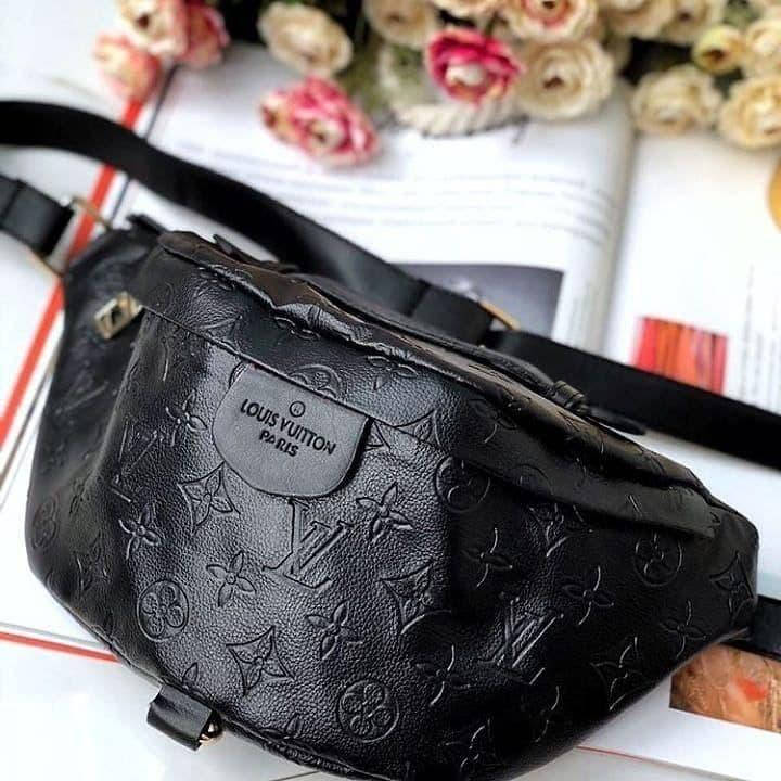Бананка черная мужская женская Louis Vuitton Сумочка на пояс Луи Витон унисекс Поясная сумка LV, Черный
Бананка черная мужская женская Louis Vuitton Сумочка на пояс Луи Витон унисекс Поясная сумка LV, Черный