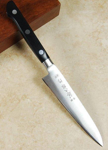 Нож универсальный Petty 120 мм. Tojiro F-801 (Япония). Серия - DP. Сталь VG 10, 3 слоя. Рукоять — Pakkawood.
Нож универсальный Petty 120 мм. Tojiro F-801 (Япония). Серия - DP. Сталь VG 10, 3 слоя. Рукоять — Pakkawood.