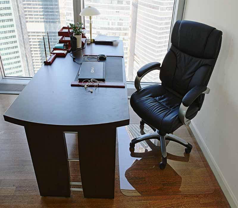 Защитный коврик подложка под кресло 2050х1250мм (0.8мм) прозрачный