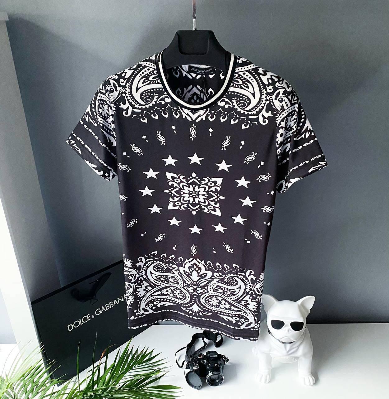 Мужская стильная брендовая футболка Dolce Gabbana / Турция (шикарное качество) XXL
Мужская стильная брендовая футболка Dolce Gabbana / Турция (шикарное качество) XXL
