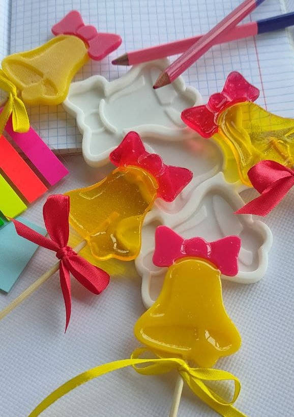 Силиконовый молд для леденцов "Колокольчик"
Силиконовый молд для леденцов "Колокольчик"