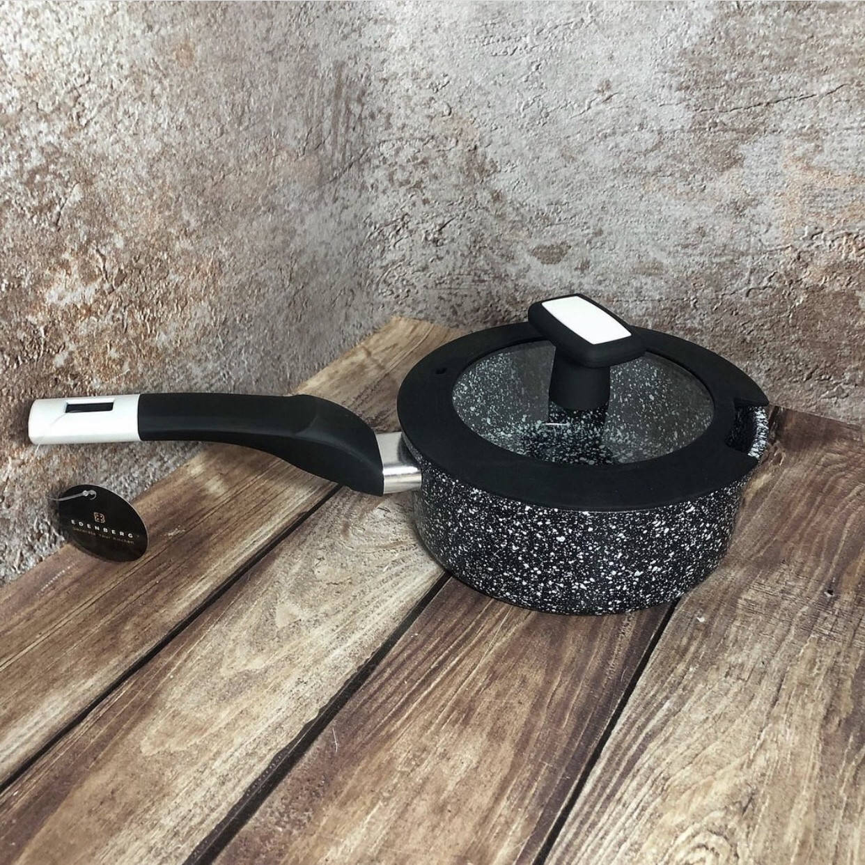 Сотейник ковш с антипригарным гранитным покрытием 1.3 л Edenberg EB-3327 Ковш с крышкой с индукционным дном
Сотейник ковш с антипригарным гранитным покрытием 1.3 л Edenberg EB-3327 Ковш с крышкой с индукционным дном